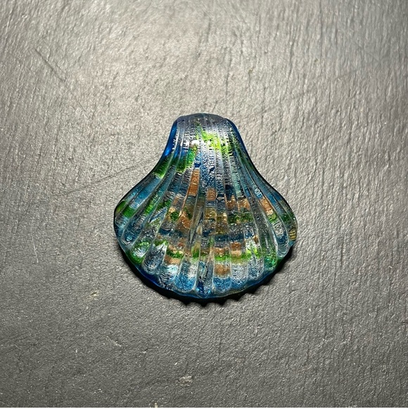 Hand Blown MCM Glass Ocean Shell Necklace Charm Blue Pink Green Coral Pendant - Picture 1 of 3